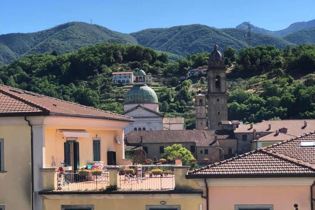 Appartamento Incoronata Pontremoli Exterior photo