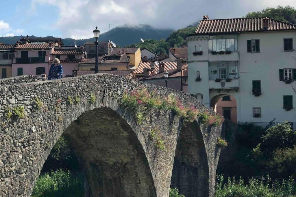 Appartamento Incoronata Pontremoli Exterior photo